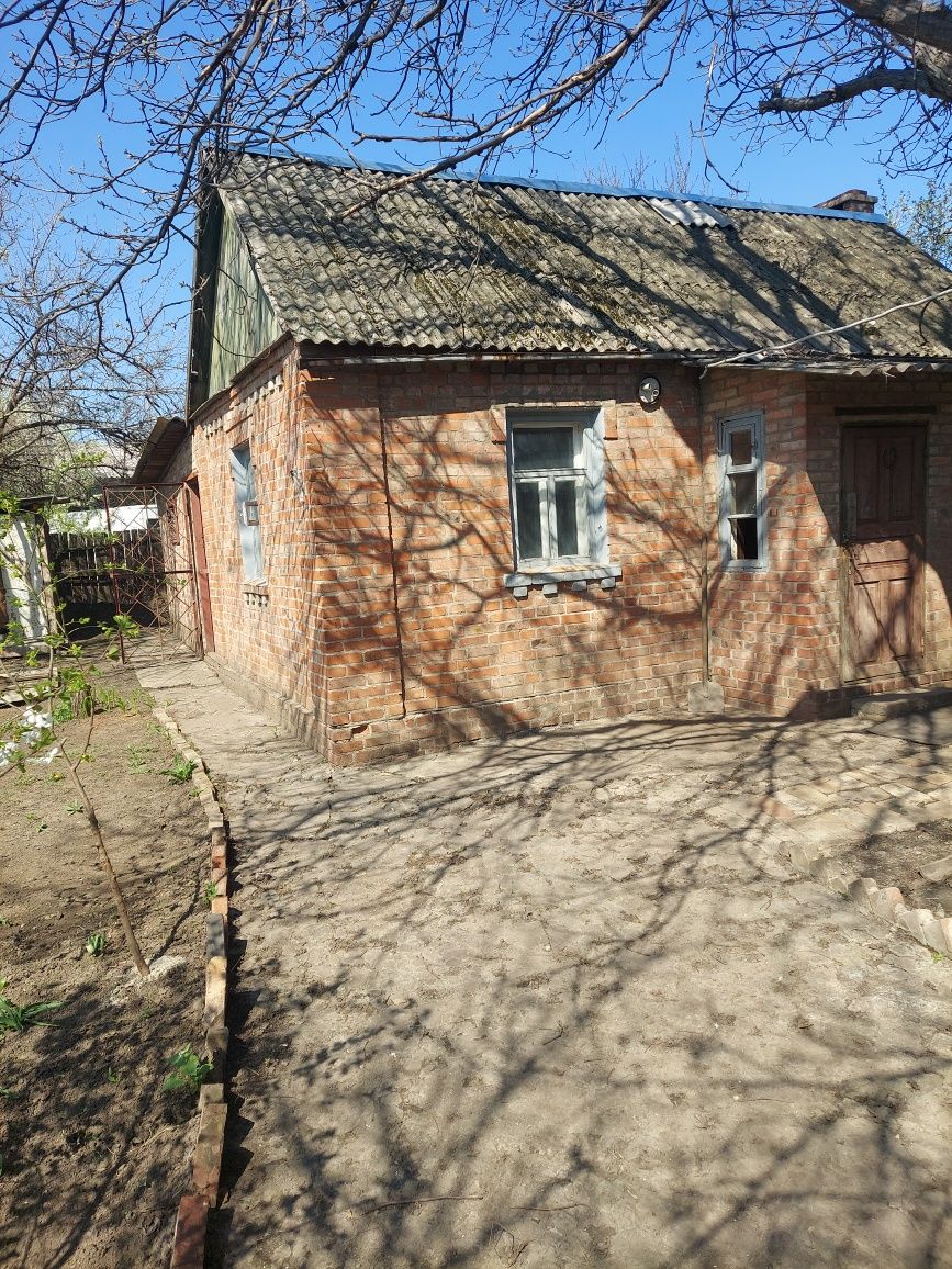 Продам дом Славянск Центр (р-н 20го магазина)