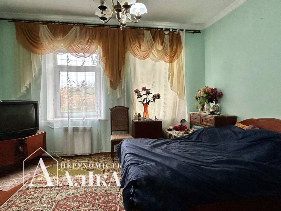 Продам будинок — ідеальний варіант для проживання двох сімей!