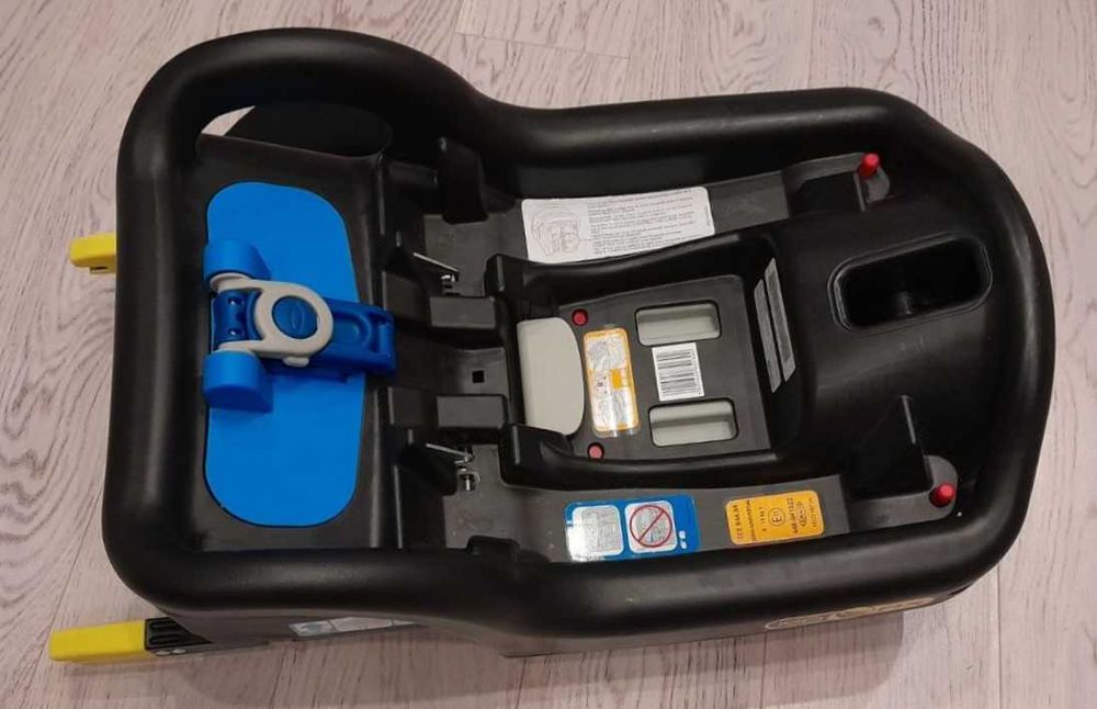 Fotelik Snugfix marki Graco z bazą - pasuje do wózków Graco Evo XT