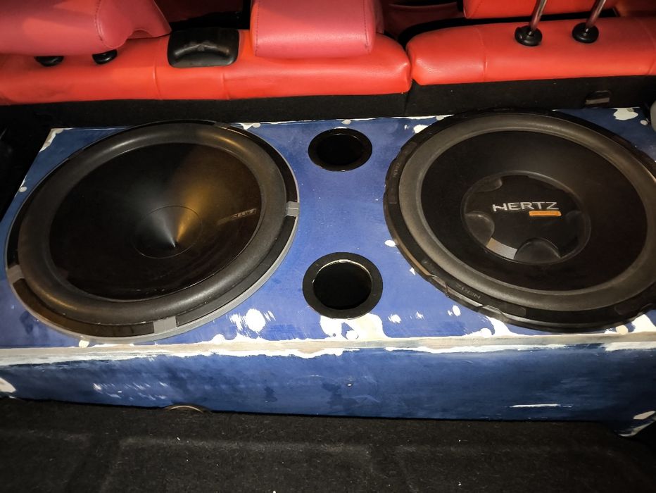 Subwoofer hertz 380