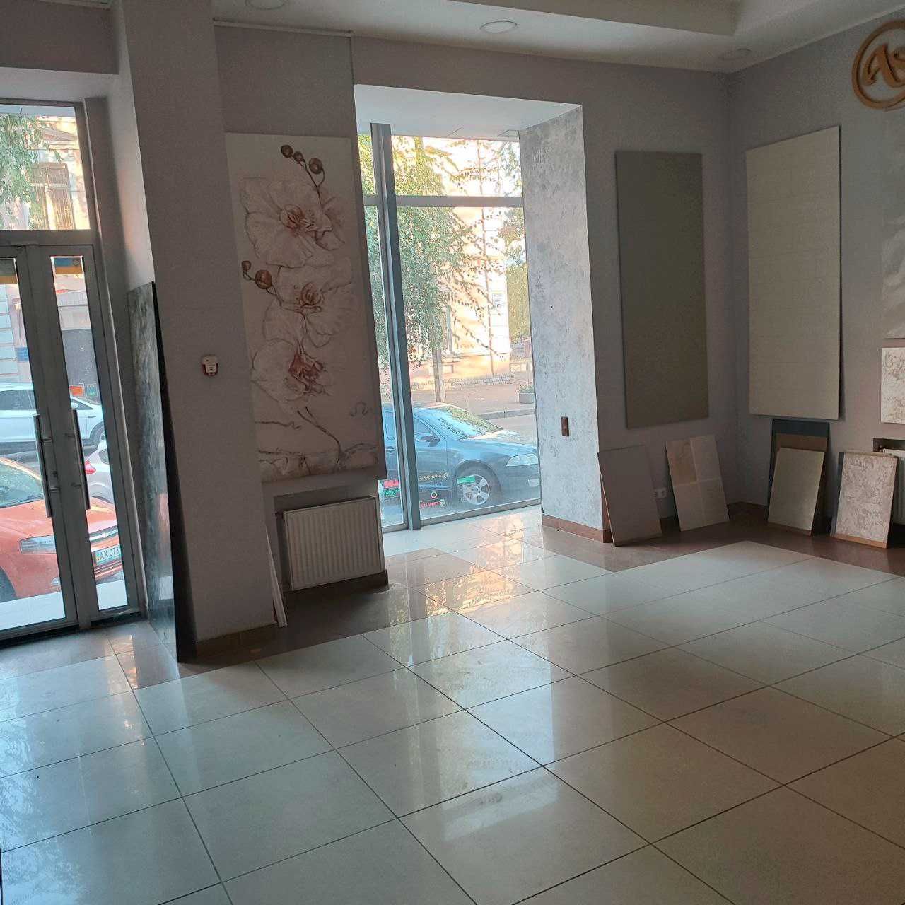 Продам приміщення в центрі Харкова (магазин, салон та ін)