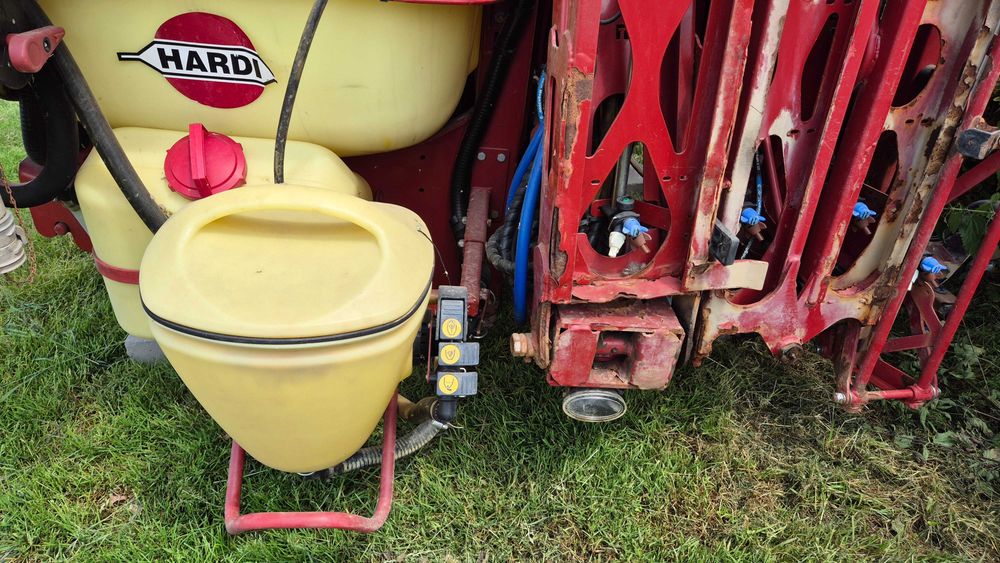 Opryskiwacz Hardi Master 1800l 28m + Front Tank 1000l 2012r