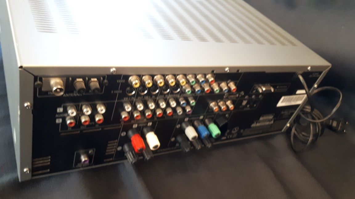 Amplituner Harman/Kardon AVR145 5,1 Dolby Sarand