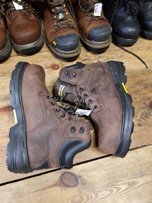Buty robocze DAKOTA rozm 40,5 wkł 26 cm S3