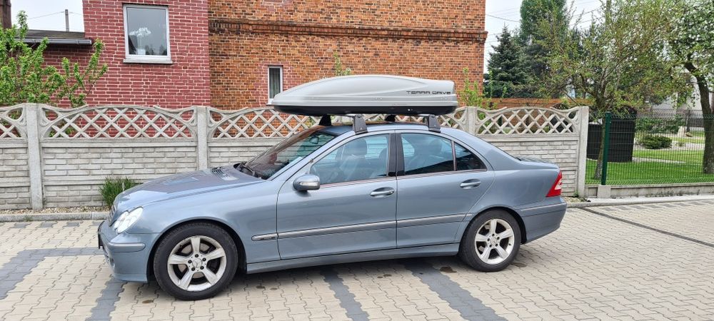 Wynajem wypożyczalnia bagażników