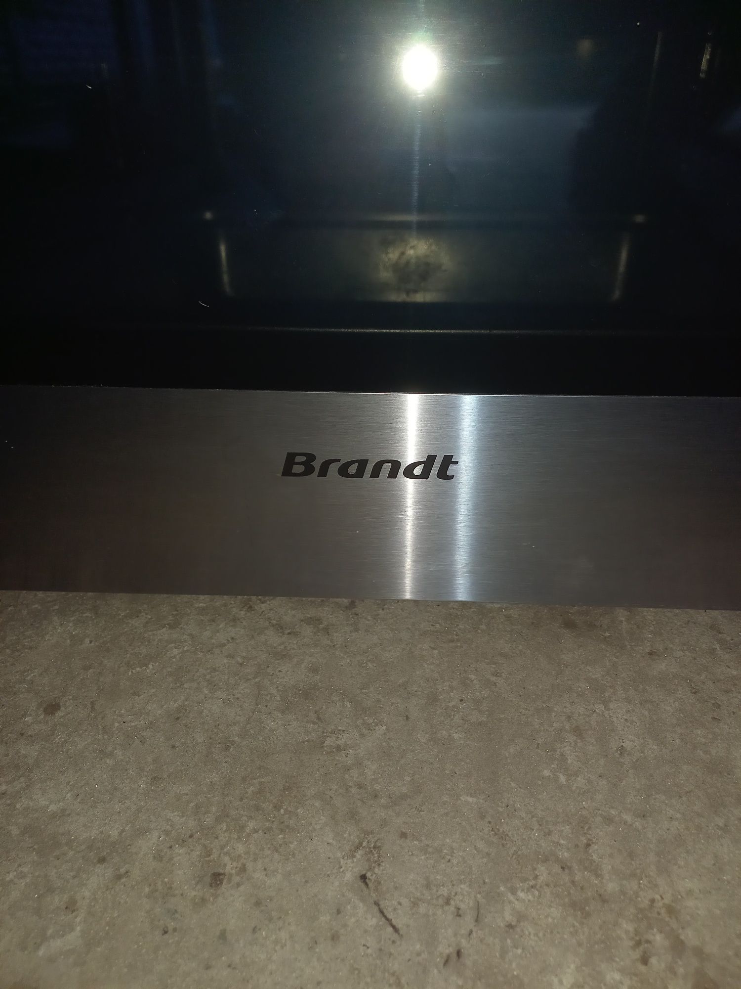 Продам духовку Brandt