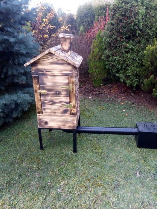 Wędzarnia drewniana opalana z jodły lub olchy