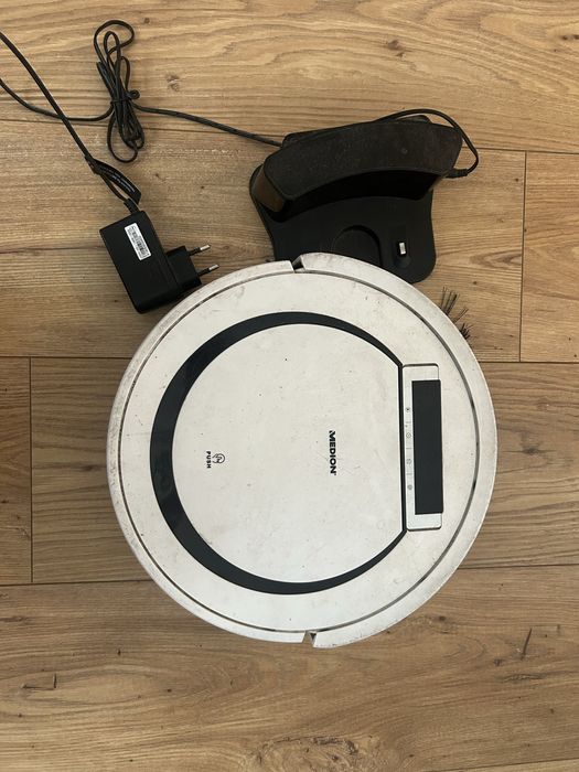 Robot odkurzajacy medion uzywany sprawny