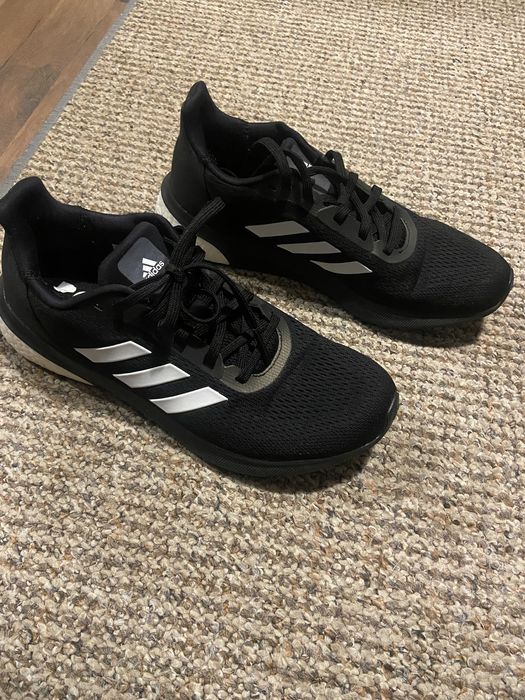 Adidas  41 wkl 27 j. Nowe, tanio