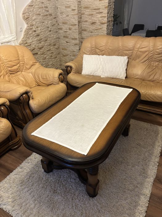 Zestaw Skórzana kanapa+2 fotele + stolik