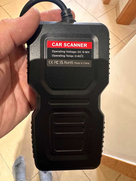 V519 OBD2 ferramenta de diagnóstico auto