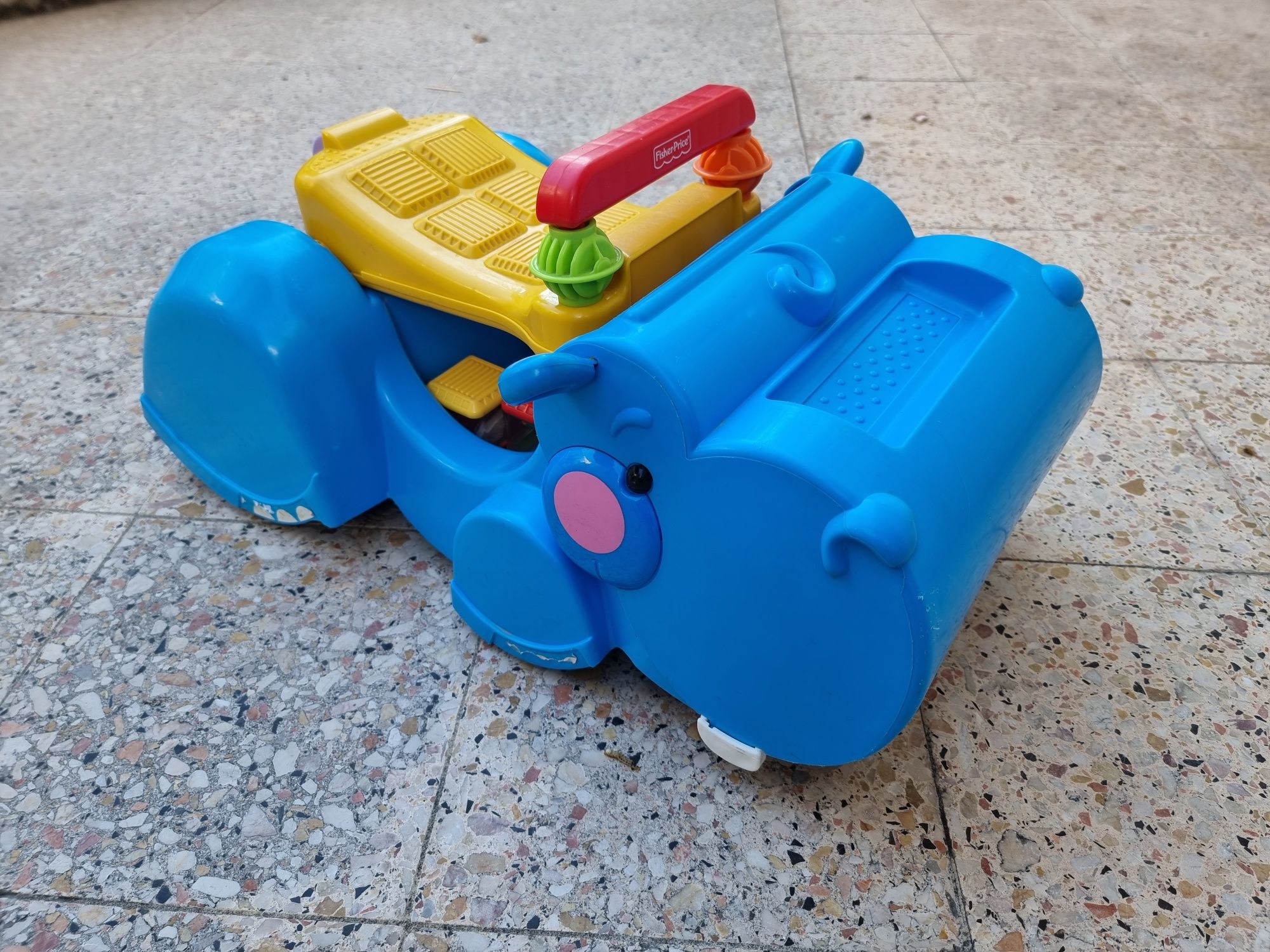 Andarilho Hipopótamo Fisher Price