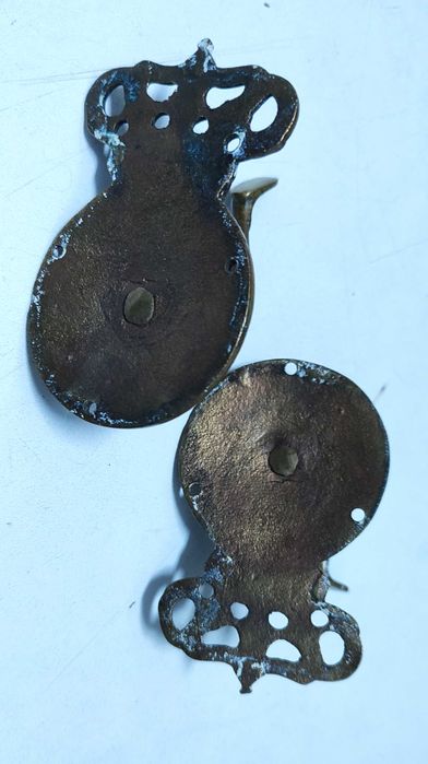 Par de cabides de época em Latão forjado