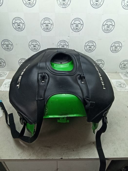 Capa depósito Honda Hornet