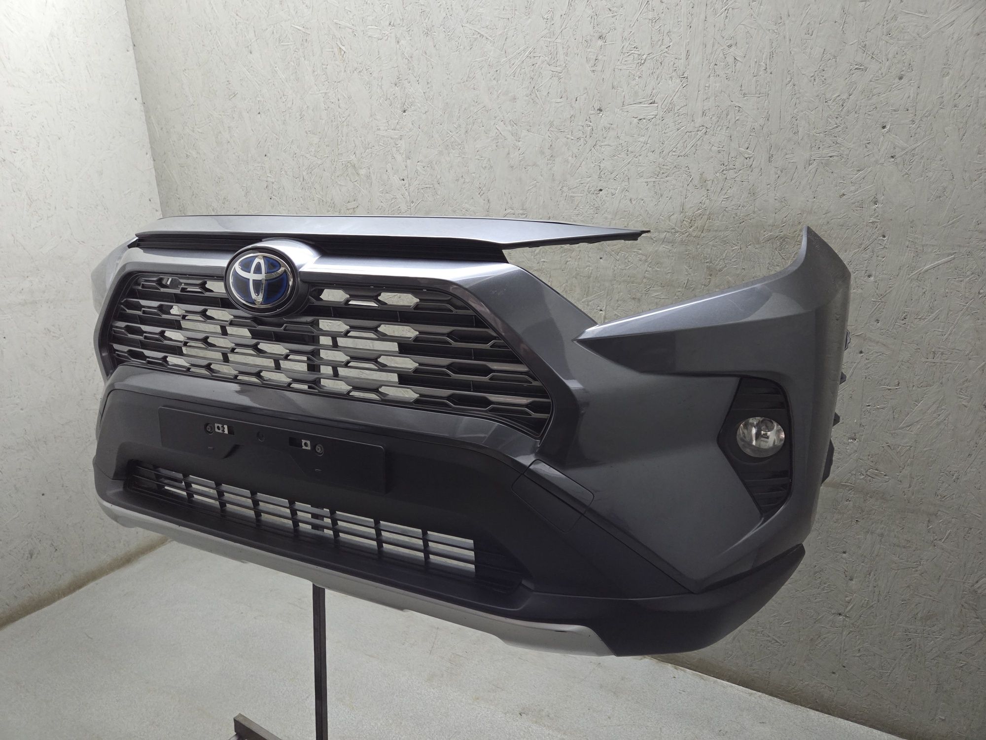 Бампер передній 1g3 Toyota Rav4 XA50 Hybrid xle le limited розборка