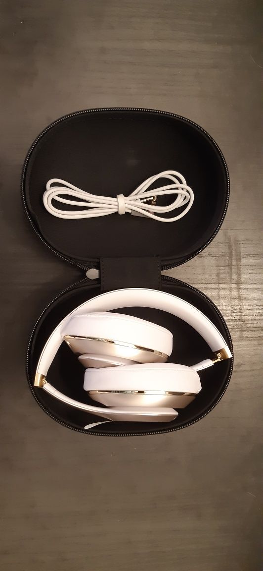 Auriculares Beats Studio Wireless