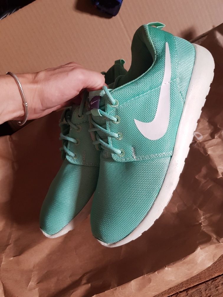 Dzis przecena!   Nike roz 40 długość wkładki 26 cm