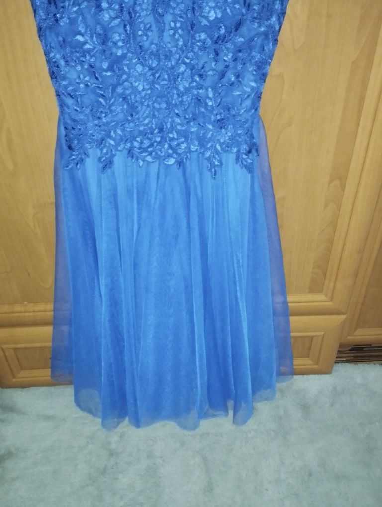 Nowa Sukienka W Kolorze Niebieskim Rozmiar Uniwersalny