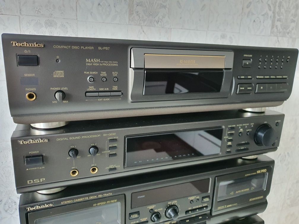 Technics SU-A808, SL-PS7, SH-GE90, ST-GT550, RS-TR474