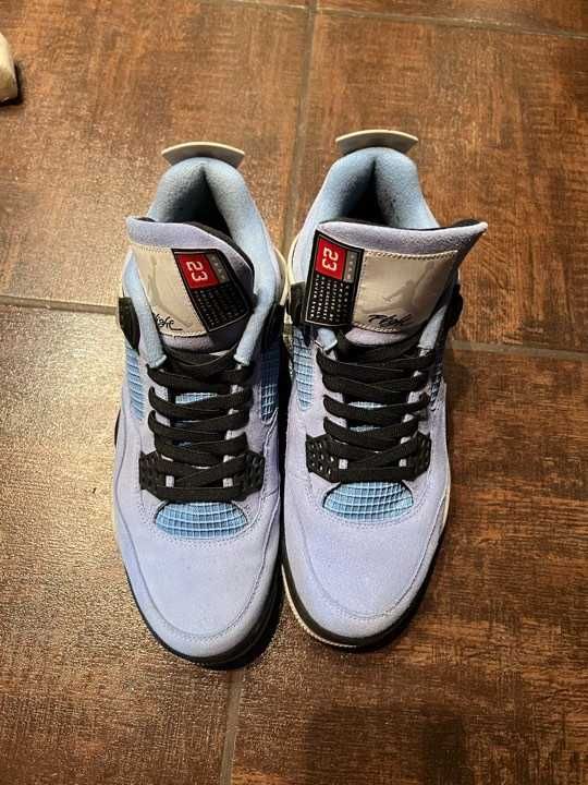 Buty Nike Jordan 4 "UNC"
