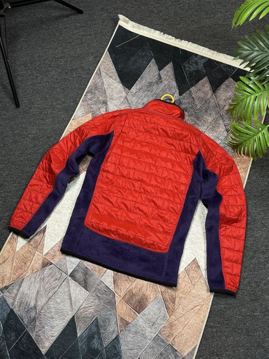 Микропуховик Patagonia куртка розмір S пуховик