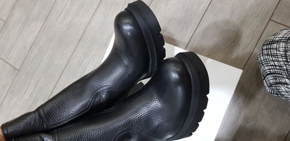 Emanuela Passeri оригінал, нові в коробці