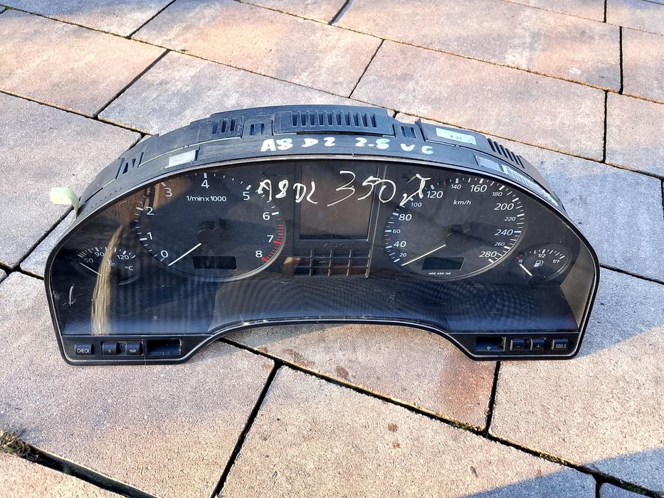 Licznik zegary Audi A8 D2, 4D0919.033K