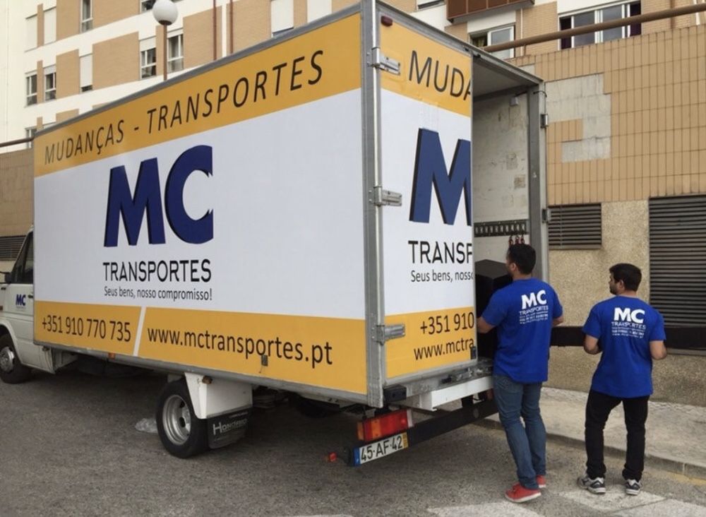 Mudanças e transportes nacionais e internacionais