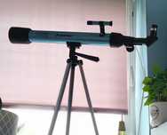 Teleskop Celestron Land & Sky Telescope 50 mm ze statywem