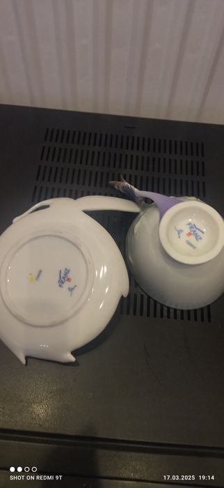 Porcelanowe filiżanki firmy Franz
