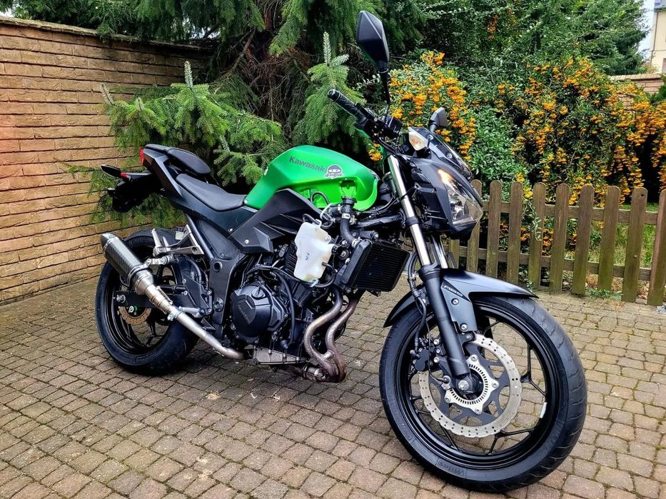 Kawasaki Z 300 ABS ( Ninja 300)  ABS - dobra baza na torówkę albo do treningów