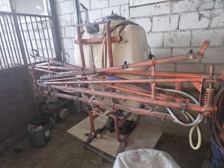 Rozsiewacz Amazone za-f 603 opryskiwacz przetrzasarka lejek