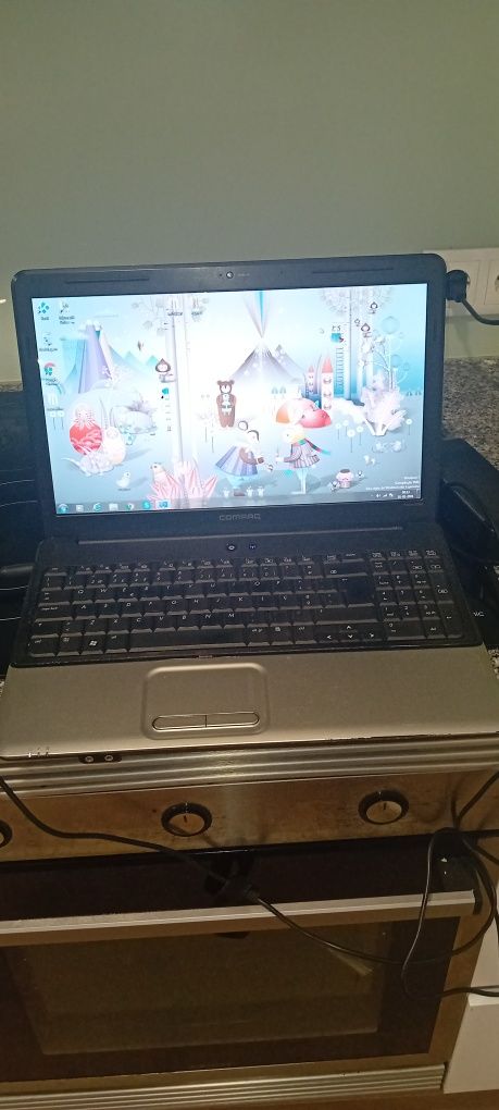 Compaq tamanho medio urgente