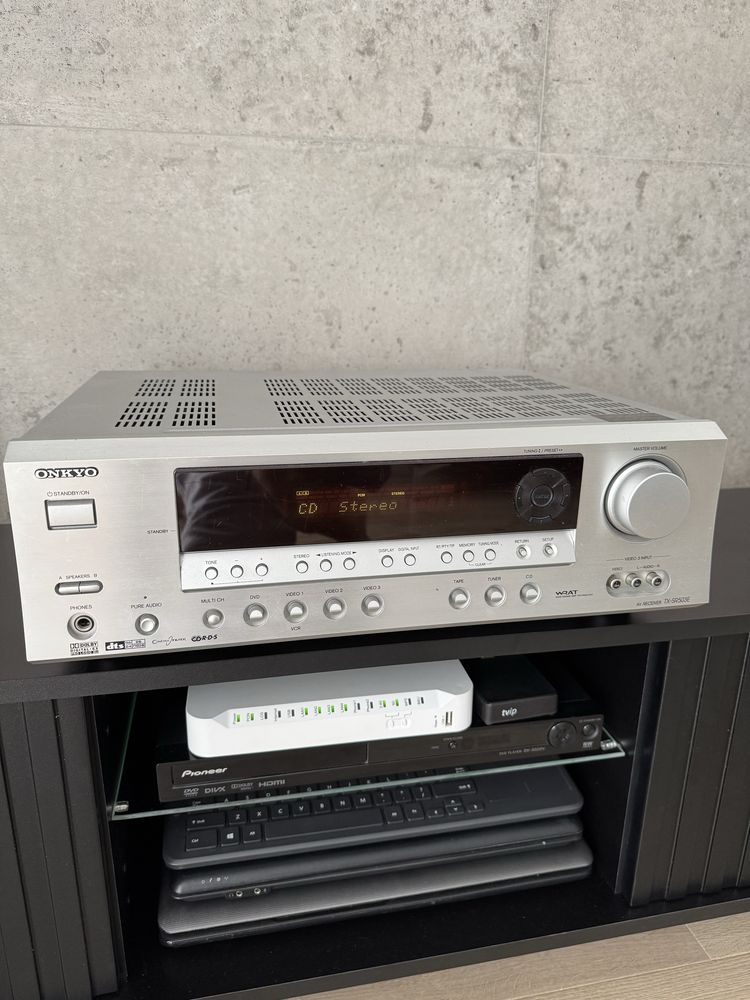 Amplituner Onkyo TX-SR503E