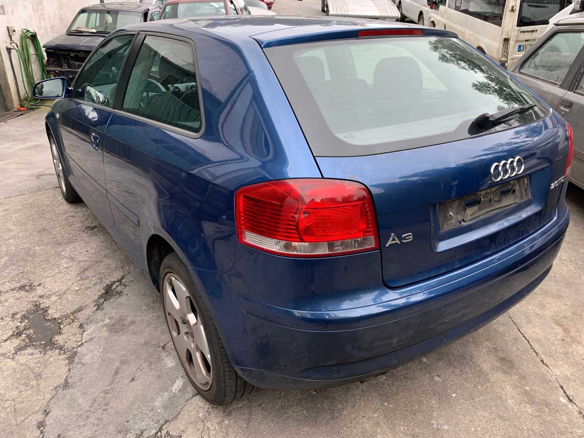 PARA PEÇAS AUDI A3 8P DE 2003