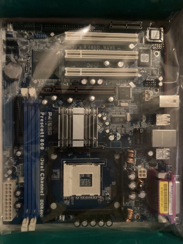 Motherboard Placa Mãe ASRock Nova na caixa