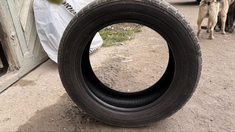 Автошини 215/55R17 вживані