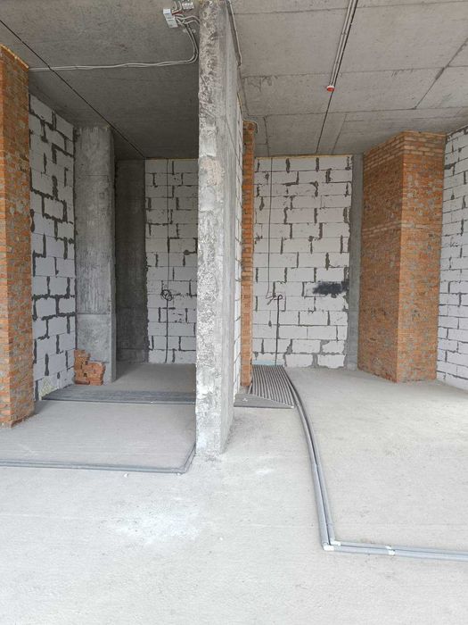 Продаж комерційного приміщення в ЖК 'Кельце'