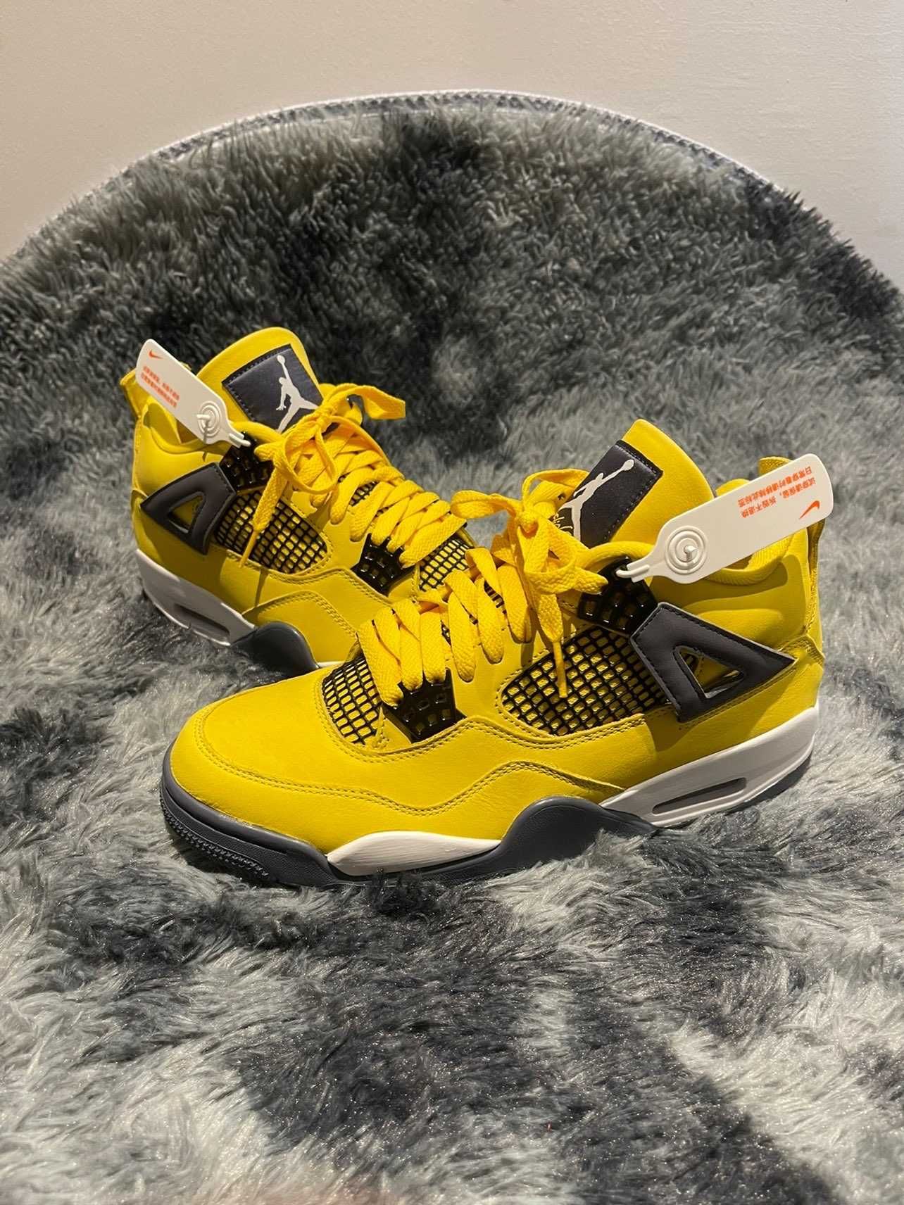 Jordan4Air4RetroLightning UnisexTrampki R.43