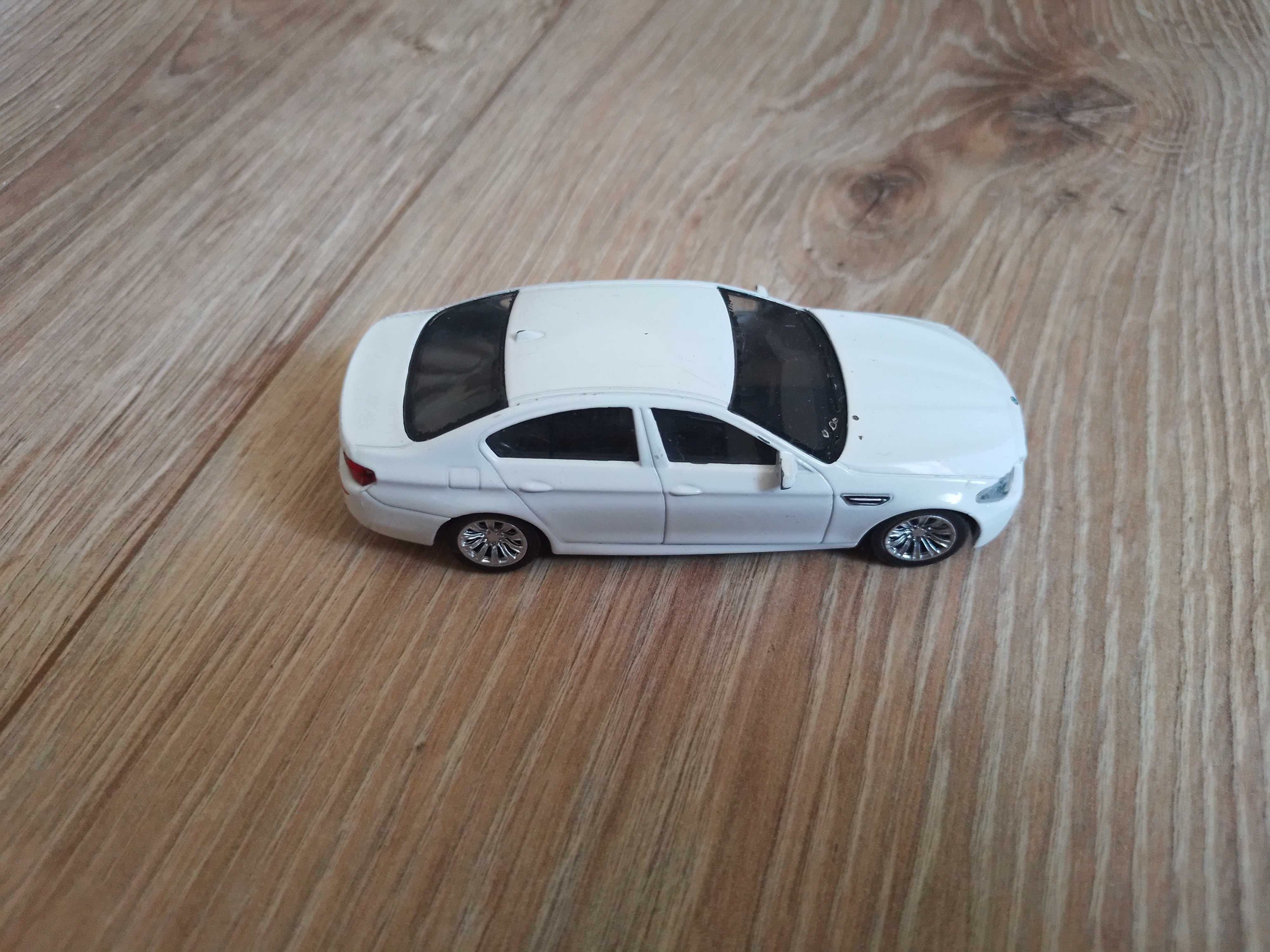 BMW M5, Unifortune 1:43