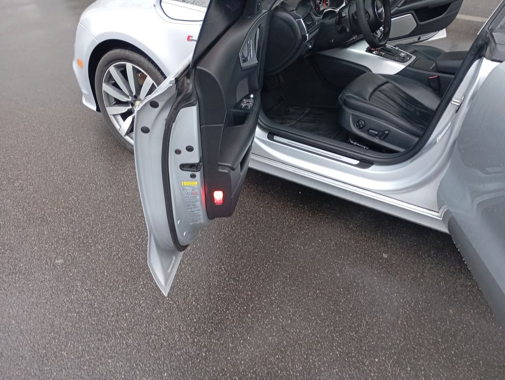 Audi A7 SPORTBACK 2012