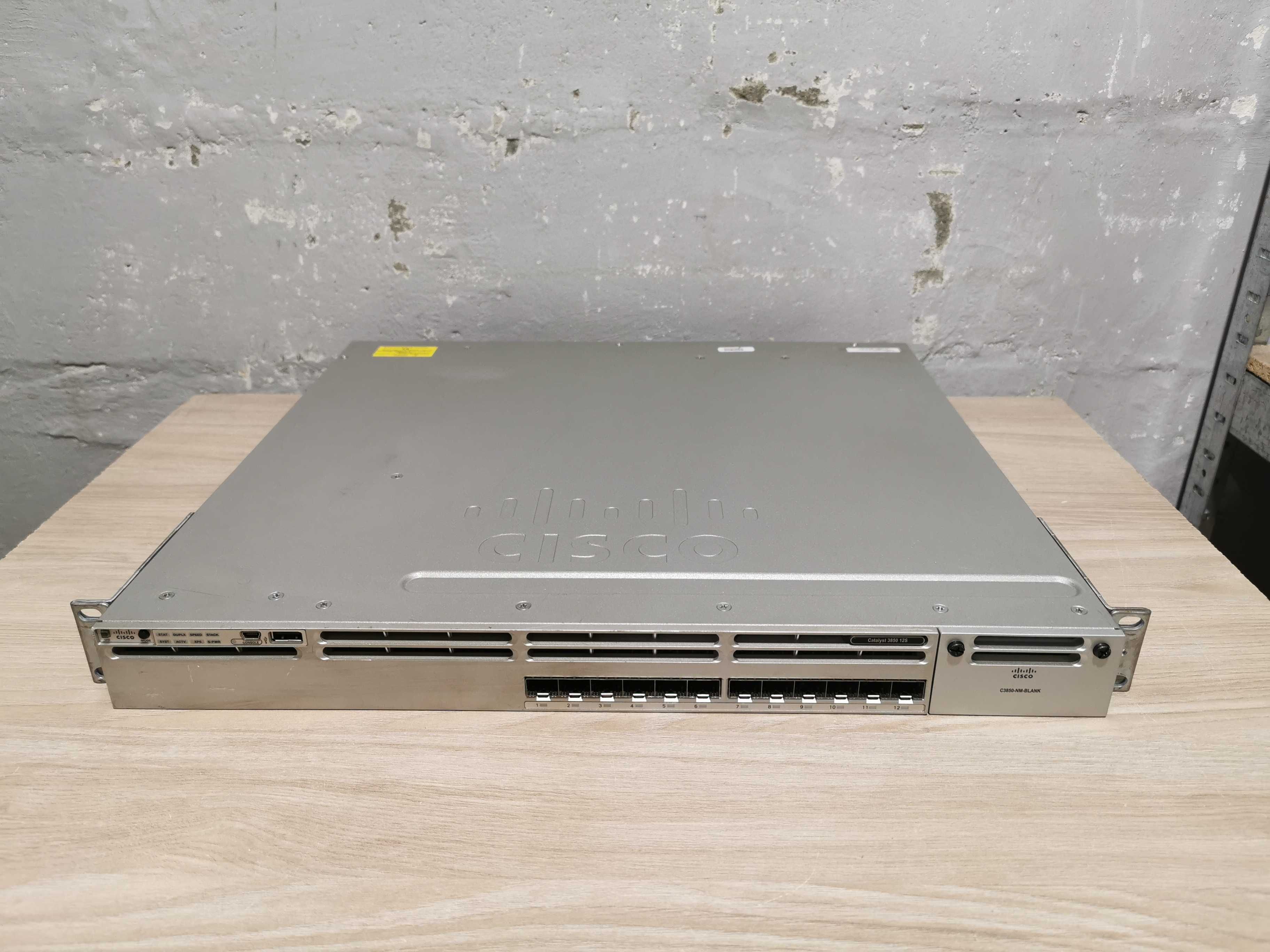 Коммутатор Cisco WS-C3850-12S-E (12 Port GE SFP IP Services) нал/БН