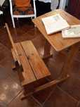 Secretária escolar antiga