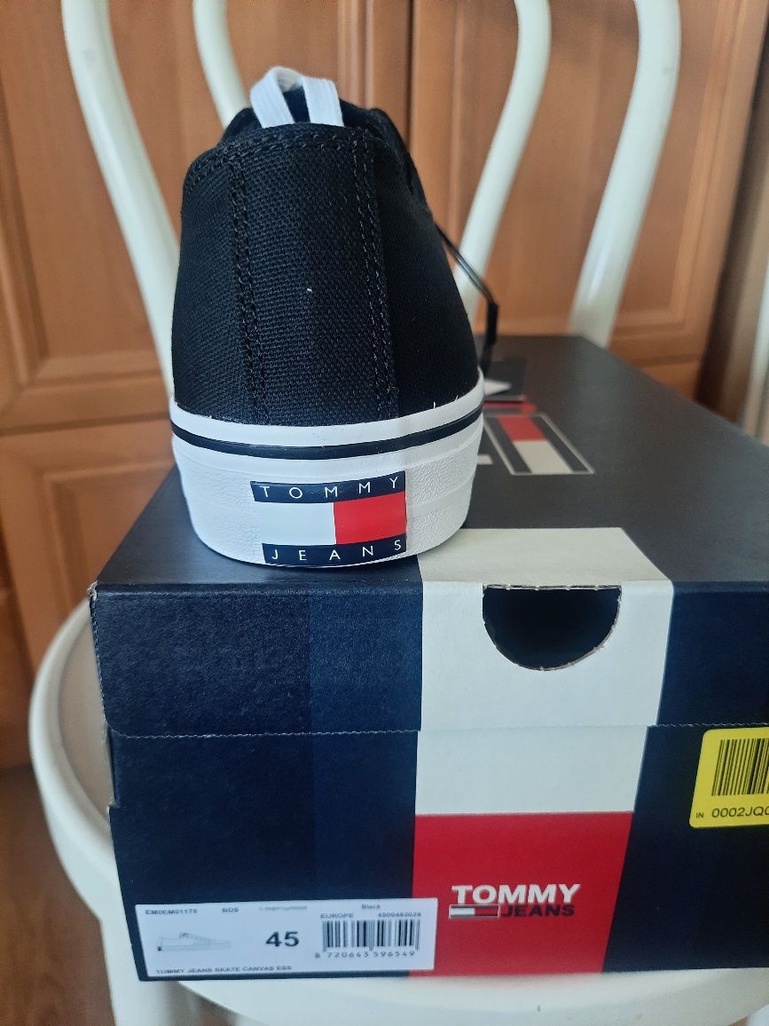 Nowe buty męskie Tommy Jeans rozmiar 45
