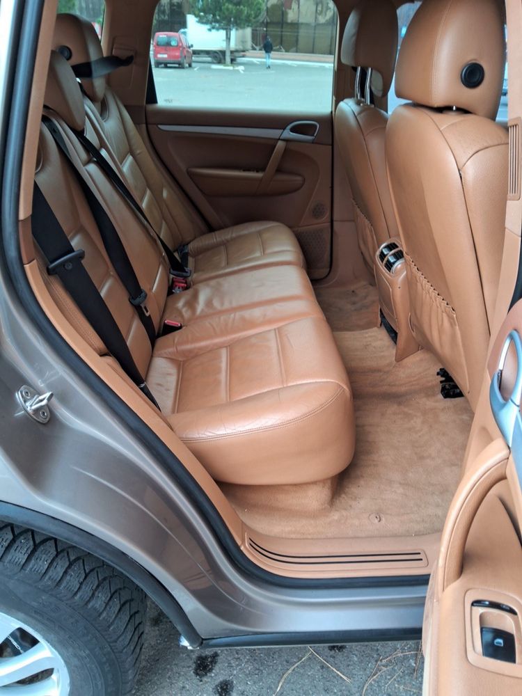 Porsche Cayenne 3.2 газ 2006 в отличном состоянии