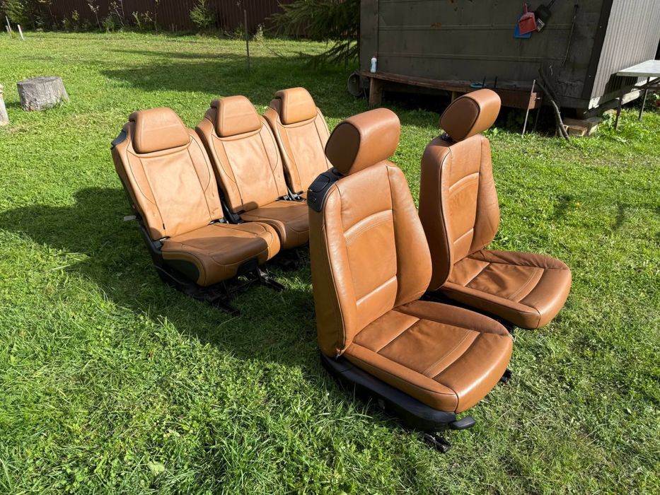 СИДУШКИ В Фольсваген CADDY / TOURAN - зручні задні ряди-трансформери