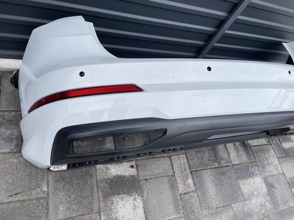 Задній Бампер Audi Q3 83a 2019-