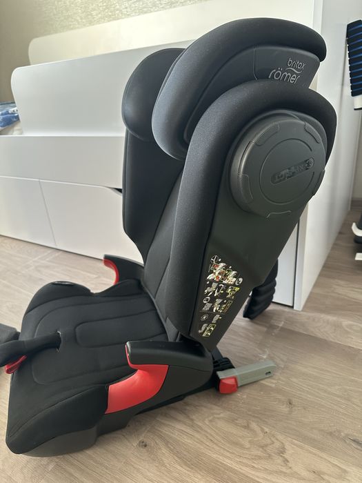 Автокрісло Britax Romer