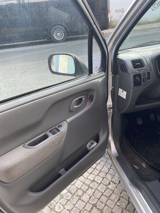 opel agila muito bem funciona