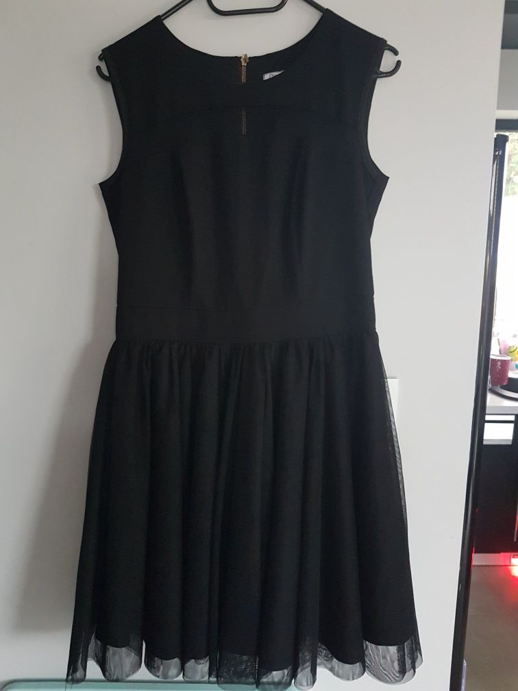 Sukienka 38 M Mała czarna Sexowna Bez rękawow Na ramiączkach